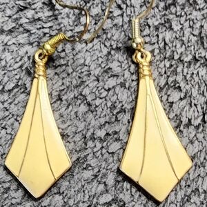 Goldtone Ivory Enamel Dangle Earrings
